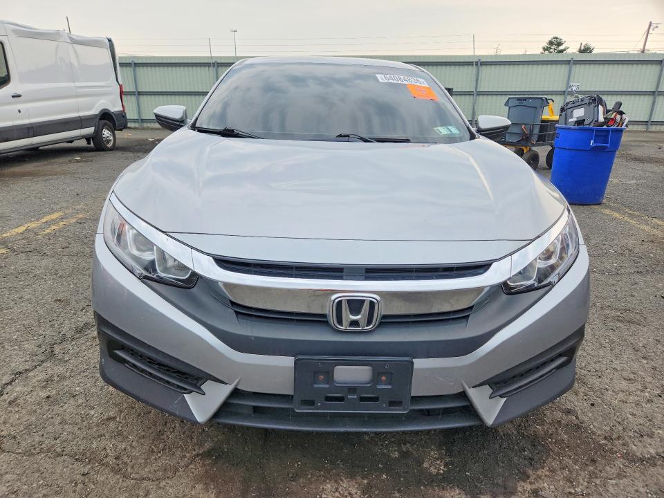 Photo 5 from auction – 2017 HONDA CIVIC with VIN 2HGFC2F59HH543078