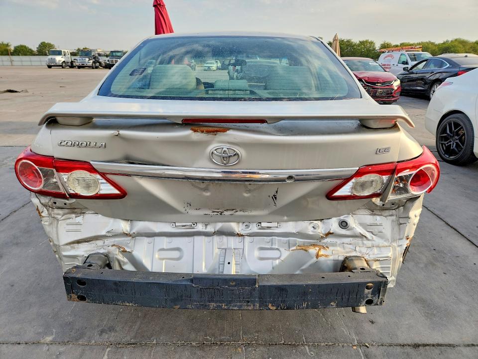 Photo 6 from auction – 2013 TOYOTA COROLLA with VIN 5YFBU4EE5DP223994