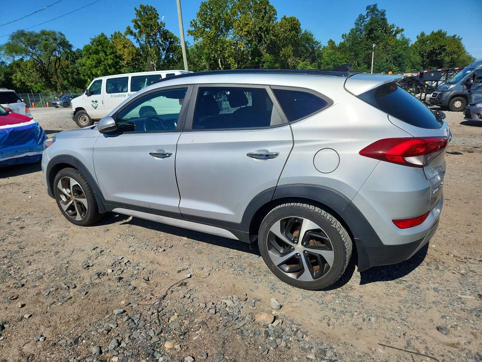 Photo 2 from auction – 2018 HYUNDAI TUCSON with VIN KM8J3CA23JU615371