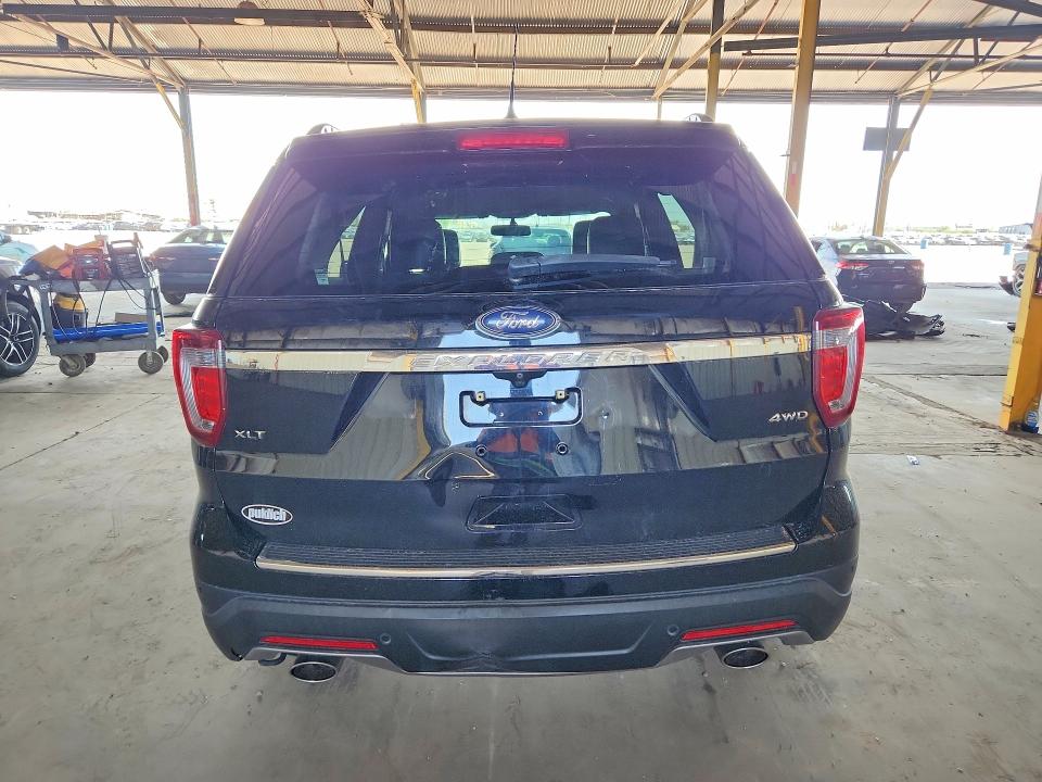 Photo 6 from auction – 2018 FORD EXPLORER with VIN 1FM5K8D82JGC79020
