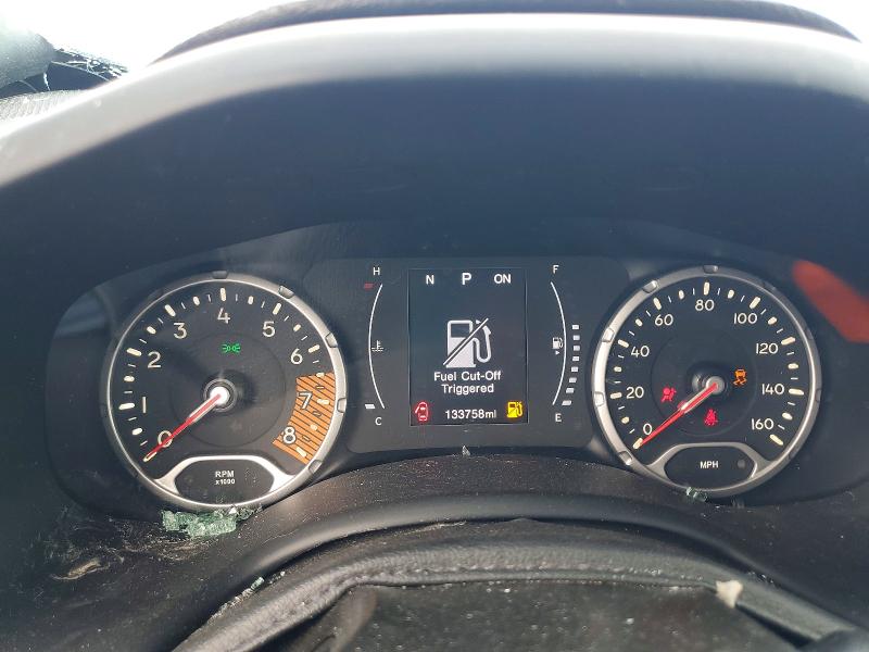 Photo 9 from auction – 2020 JEEP RENEGADE with VIN ZACNJBBB2LPL12989