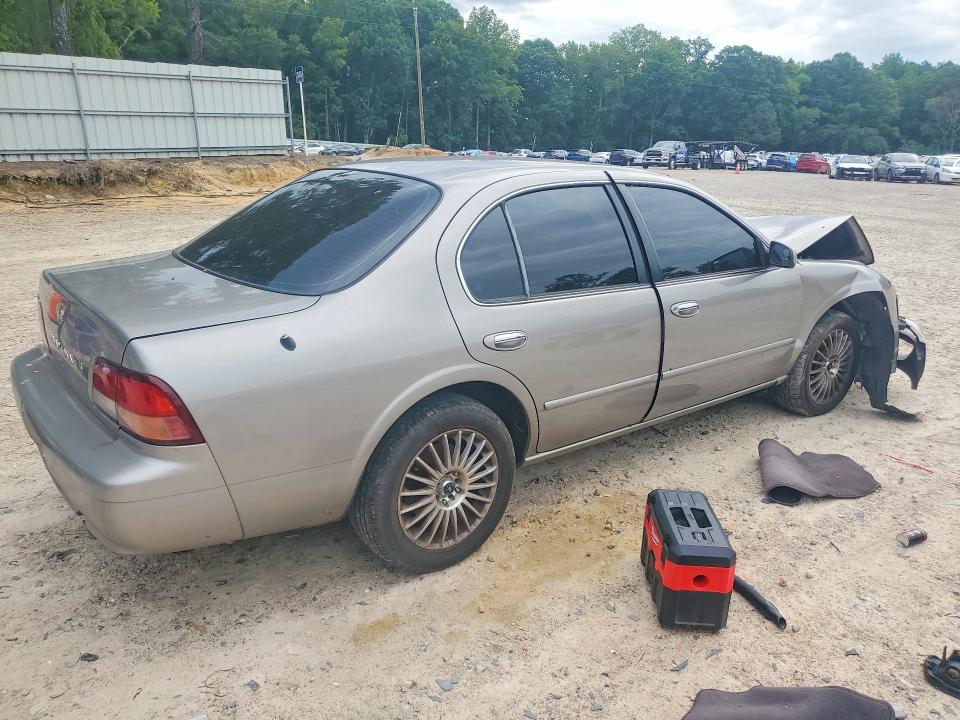Photo 3 from auction – 1999 NISSAN MAXIMA with VIN JN1CA21D1XT202798