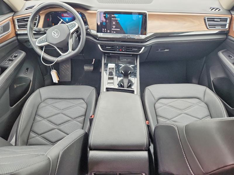 Photo 8 from auction – 2025 VOLKSWAGEN ATLAS with VIN 1V2HR2CA4SC576571