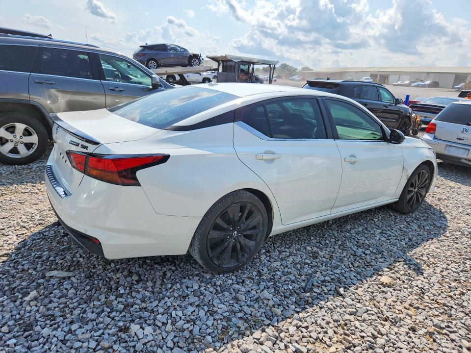 Photo 3 from auction – 2022 NISSAN ALTIMA with VIN 1N4BL4CV6NN308630