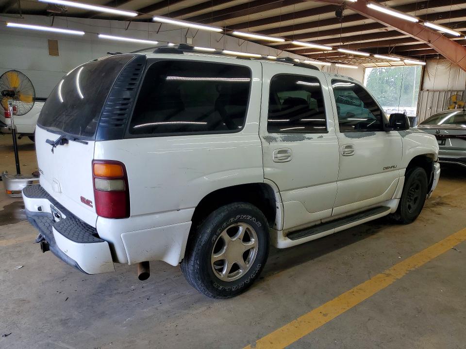 Photo 3 from auction – 2003 GMC YUKON with VIN 1GKEK63U83J125056