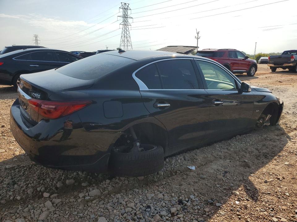 Photo 3 from auction – 2018 INFINITI Q50 with VIN JN1EV7AR1JM438407