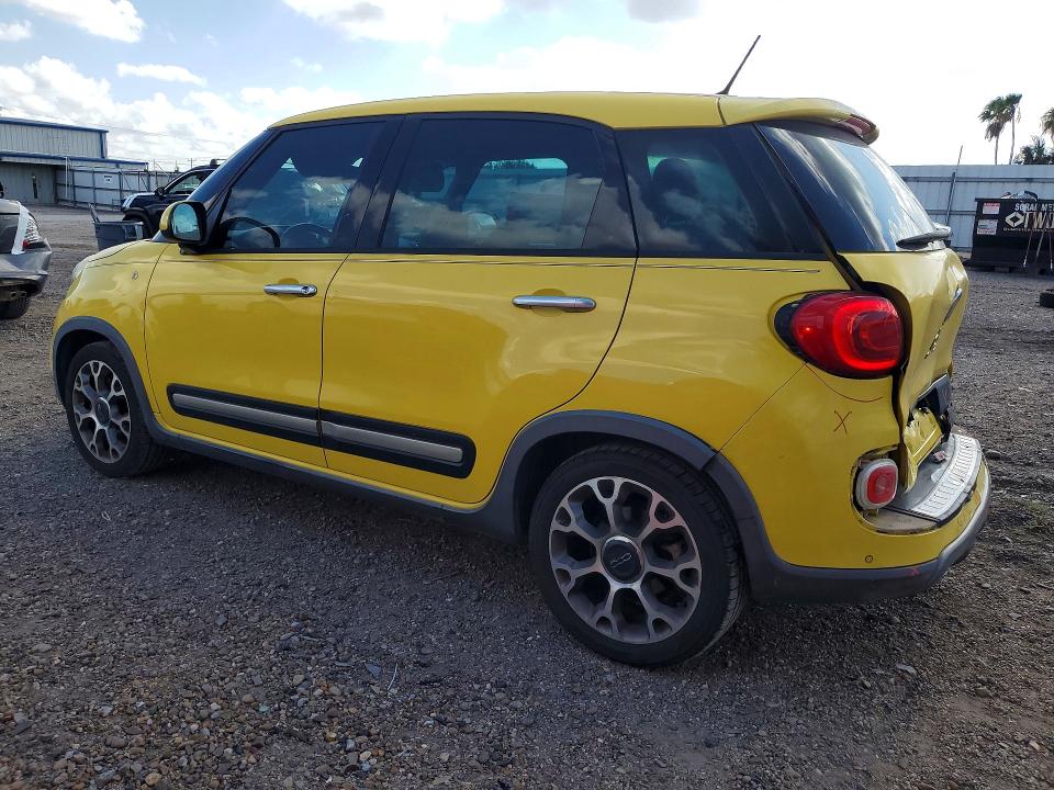 Photo 2 from auction – 2014 FIAT 500L with VIN ZFBCFADH4EZ021554