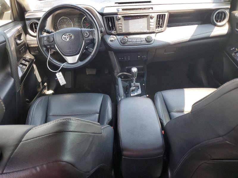 Photo 8 from auction – 2017 TOYOTA RAV4 with VIN JTMDFREV5HJ714172