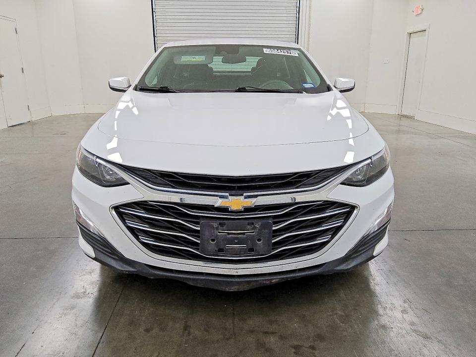 Photo 5 from auction – 2021 CHEVROLET MALIBU with VIN 1G1ZC5ST7MF089760