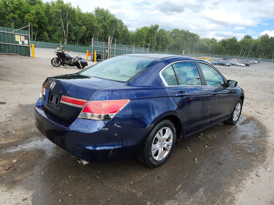 Photo 3 from auction – 2011 HONDA ACCORD with VIN 1HGCP2F44BA043687