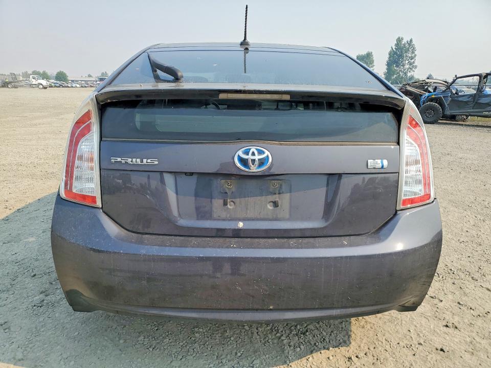 Photo 6 from auction – 2012 TOYOTA PRIUS with VIN JTDKN3DU0C1497557