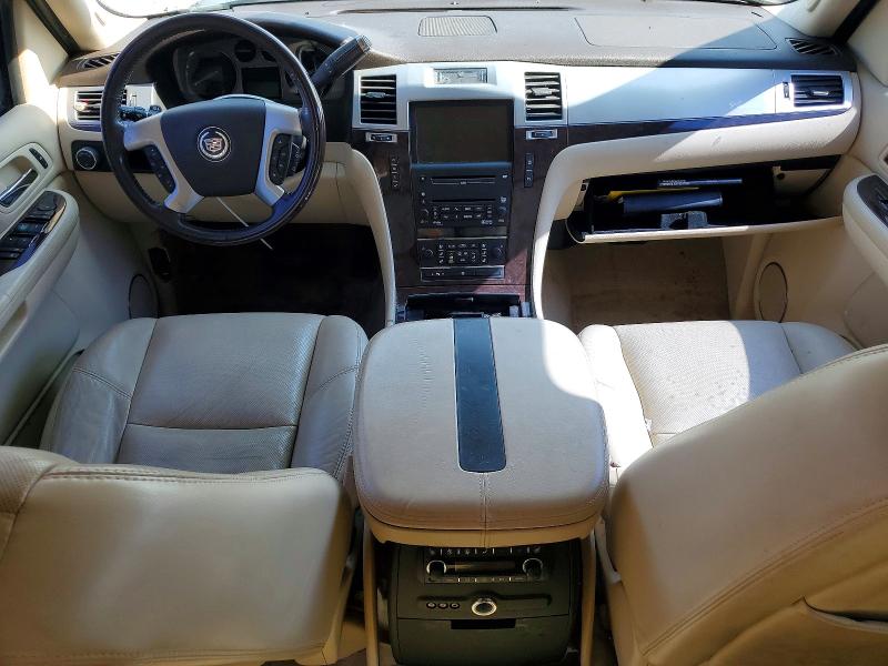 Photo 8 from auction – 2007 CADILLAC ESCALADE with VIN 1GYFK66897R201142