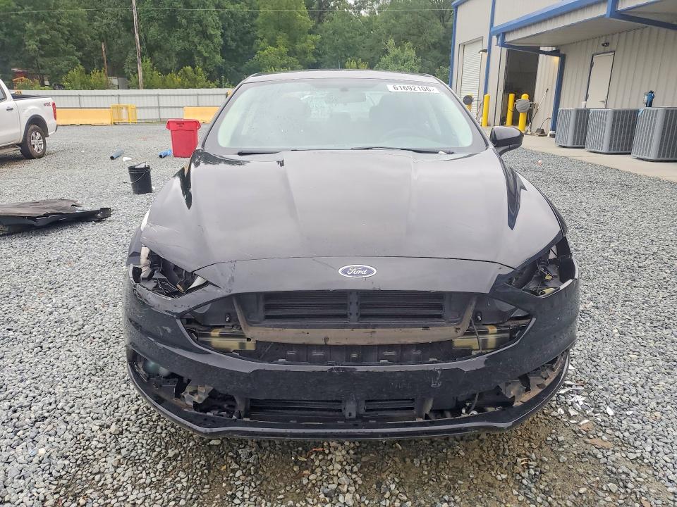 Foto 5 de la subasta – 2017 FORD FUSION con VIN 3FA6P0LU4HR148450