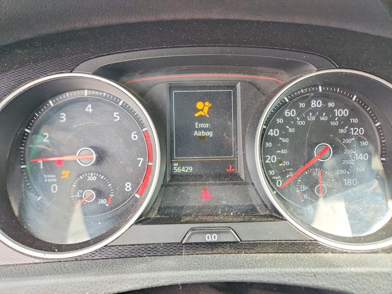 Photo 9 from auction – 2016 VOLKSWAGEN GTI with VIN 3VW4T7AU3GM015227