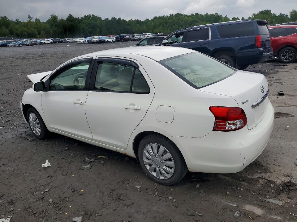 Photo 2 from auction – 2010 TOYOTA YARIS with VIN JTDBT4K37A1353975