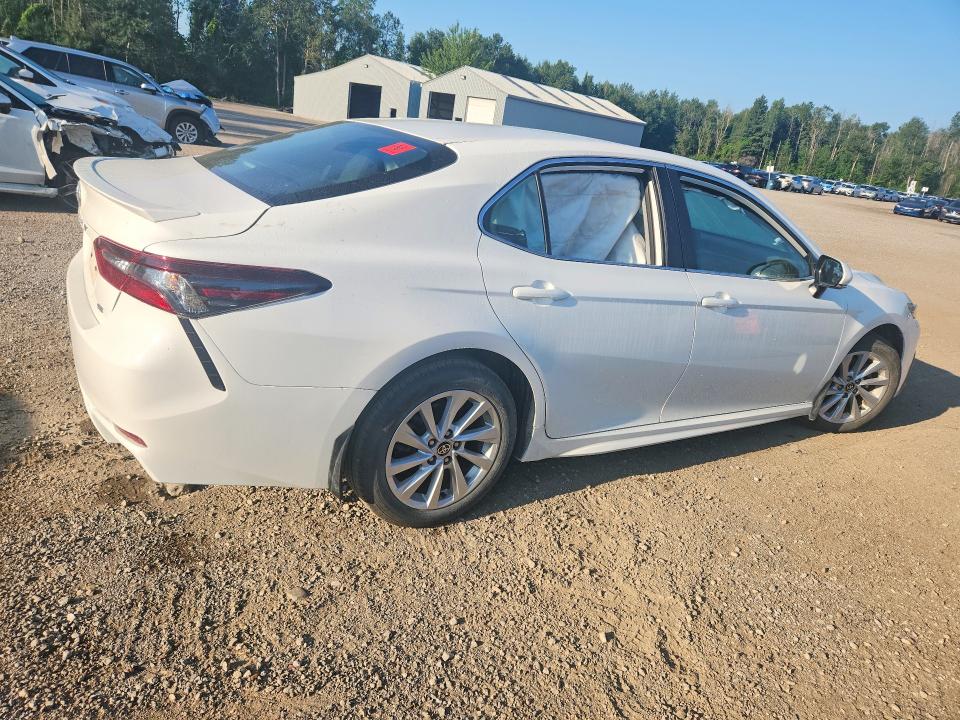 Photo 3 from auction – 2024 TOYOTA CAMRY with VIN 4T1G11AK2RU217844