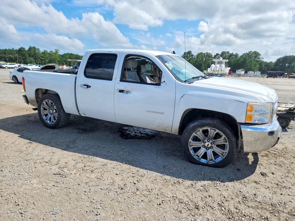 Снимка 4 от търг – 2013 CHEVROLET SILVERADO с VIN 3GCPCSEA7DG108975