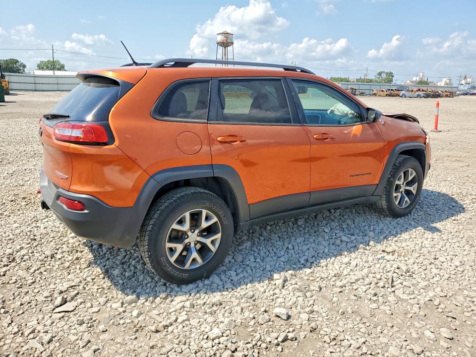 Photo 3 from auction – 2015 JEEP CHEROKEE with VIN 1C4PJMBS8FW779588