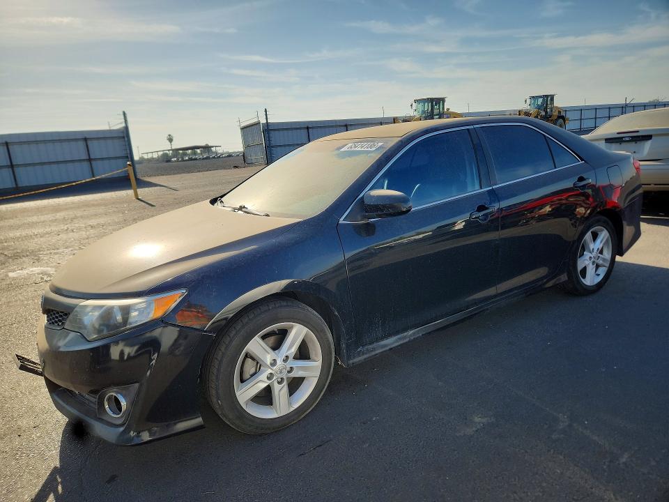 TOYOTA CAMRY 2014 with VIN 4T1BF1FK0EU411934 - Photo from auction