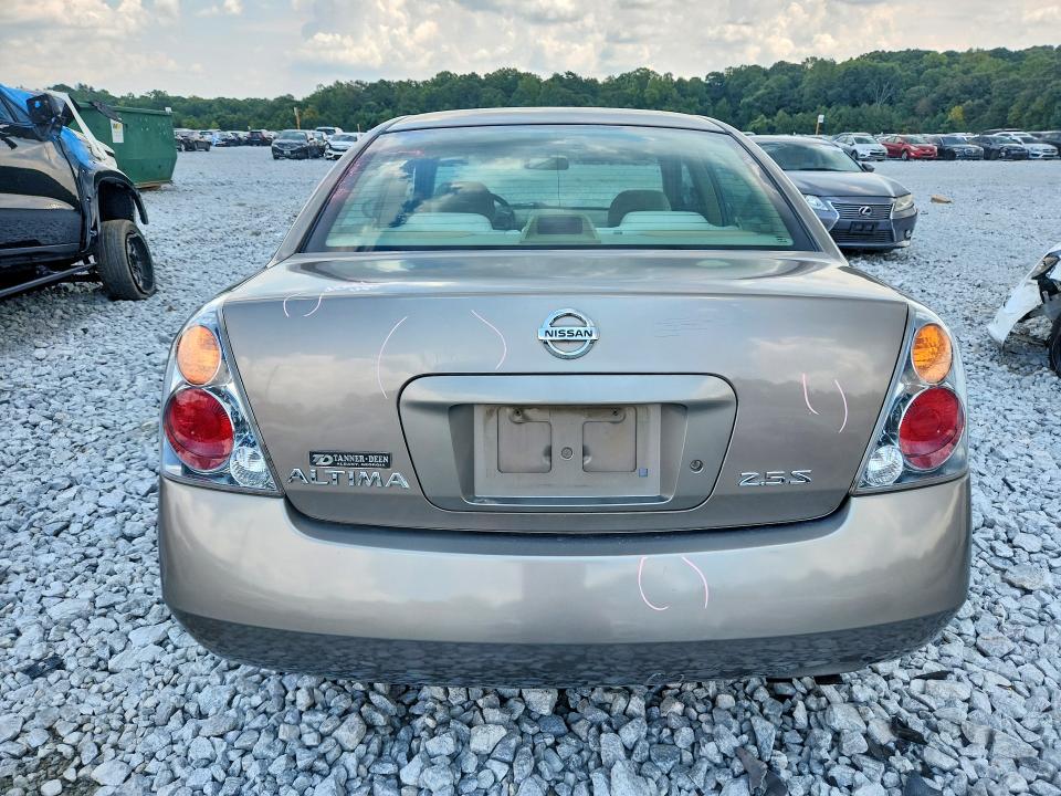 Photo 6 from auction – 2004 NISSAN ALTIMA with VIN 1N4AL11D34C161598
