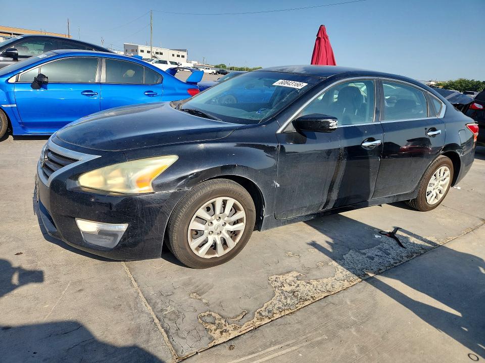 NISSAN ALTIMA 2015 with VIN 1N4AL3APXFC286123 - Photo from auction