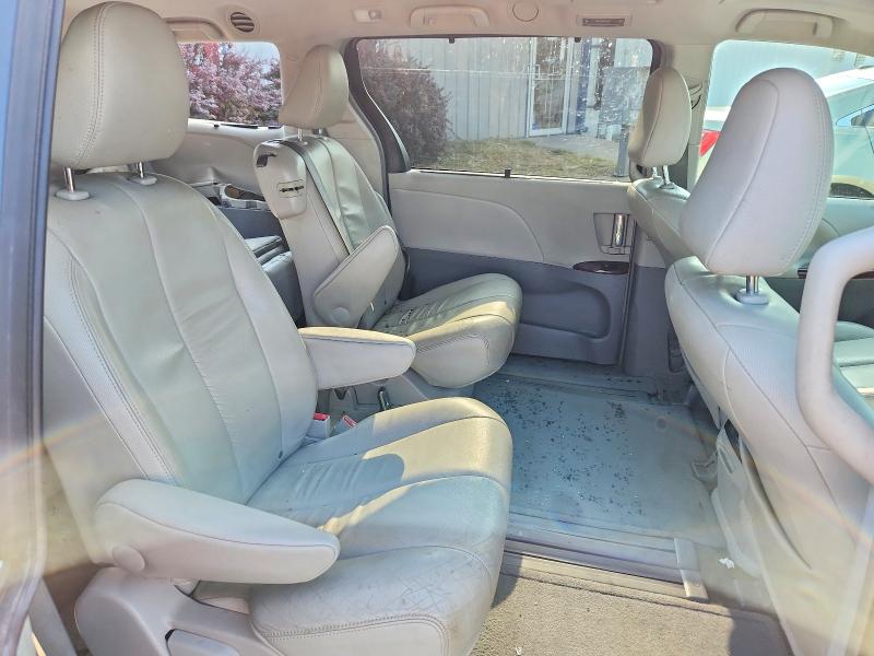Photo 11 from auction – 2014 TOYOTA SIENNA with VIN 5TDYK3DC6ES462344
