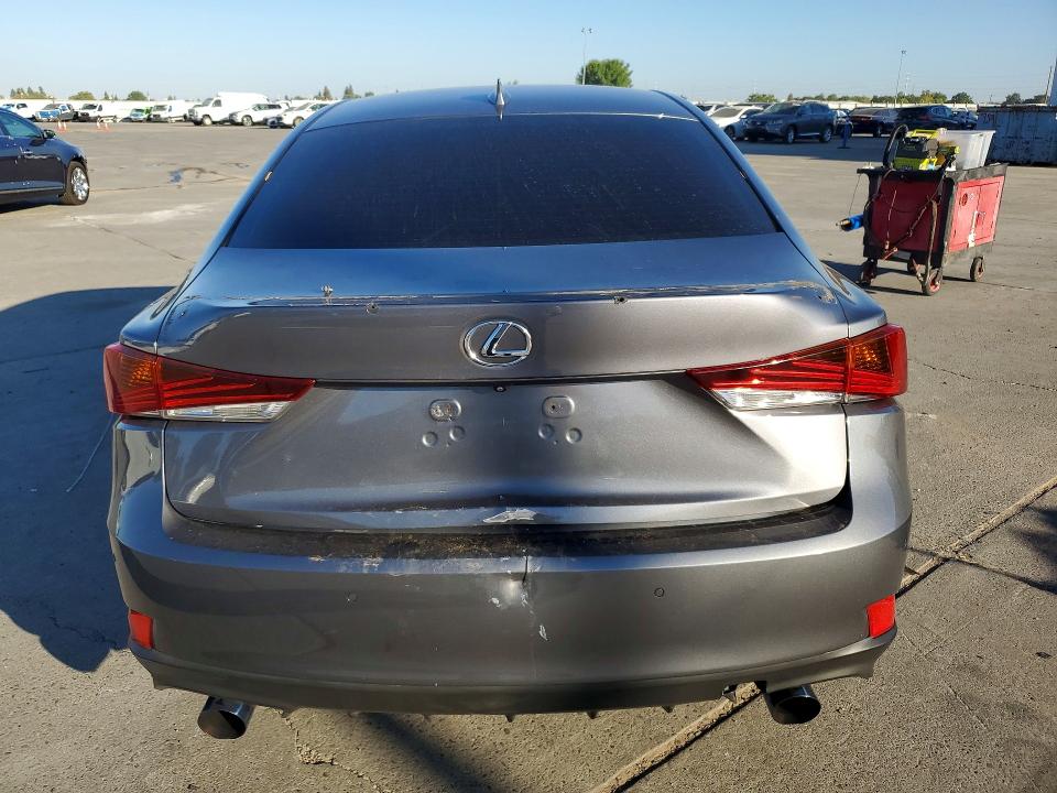 Photo 6 from auction – 2017 LEXUS IS with VIN JTHBA1D25H5039235