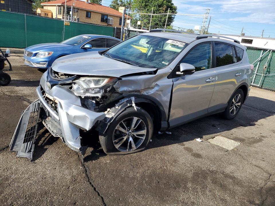 Photo 1 from auction – 2018 TOYOTA RAV4 with VIN 2T3WFREV2JW461974