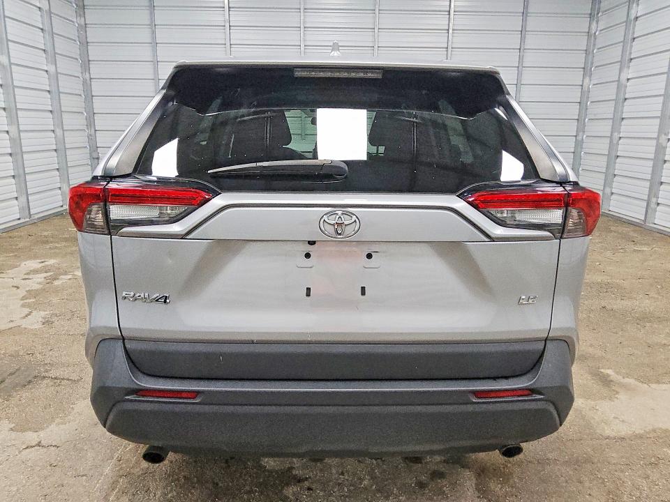 Photo 6 from auction – 2024 TOYOTA RAV4 with VIN 2T3H1RFV5RC286607