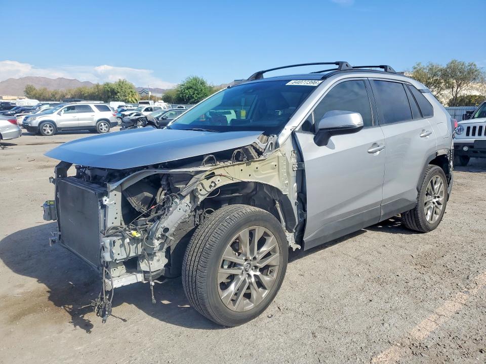 TOYOTA RAV4 2019 with VIN 2T3C1RFV1KC027290 - Photo from auction