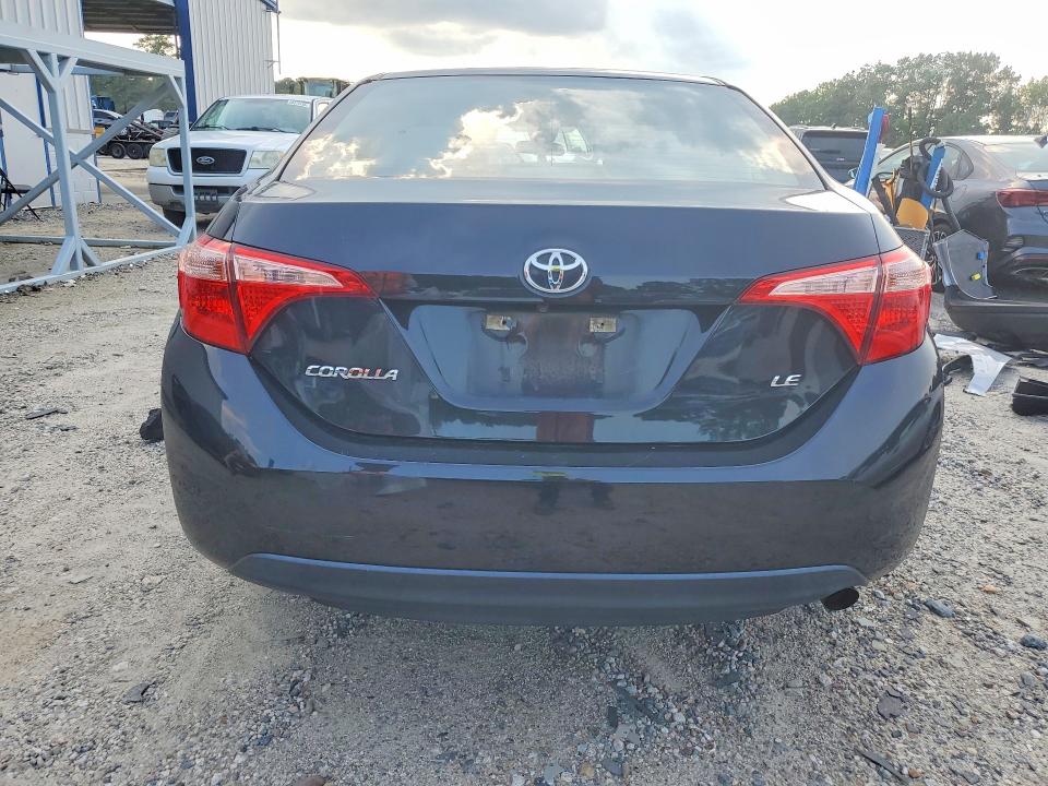 Photo 6 from auction – 2018 TOYOTA COROLLA with VIN 5YFBURHE4JP849976