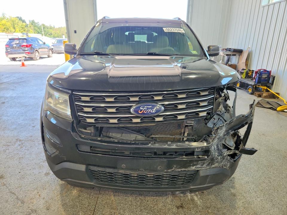 Photo 5 from auction – 2017 FORD EXPLORER with VIN 1FM5K7B83HGD20083