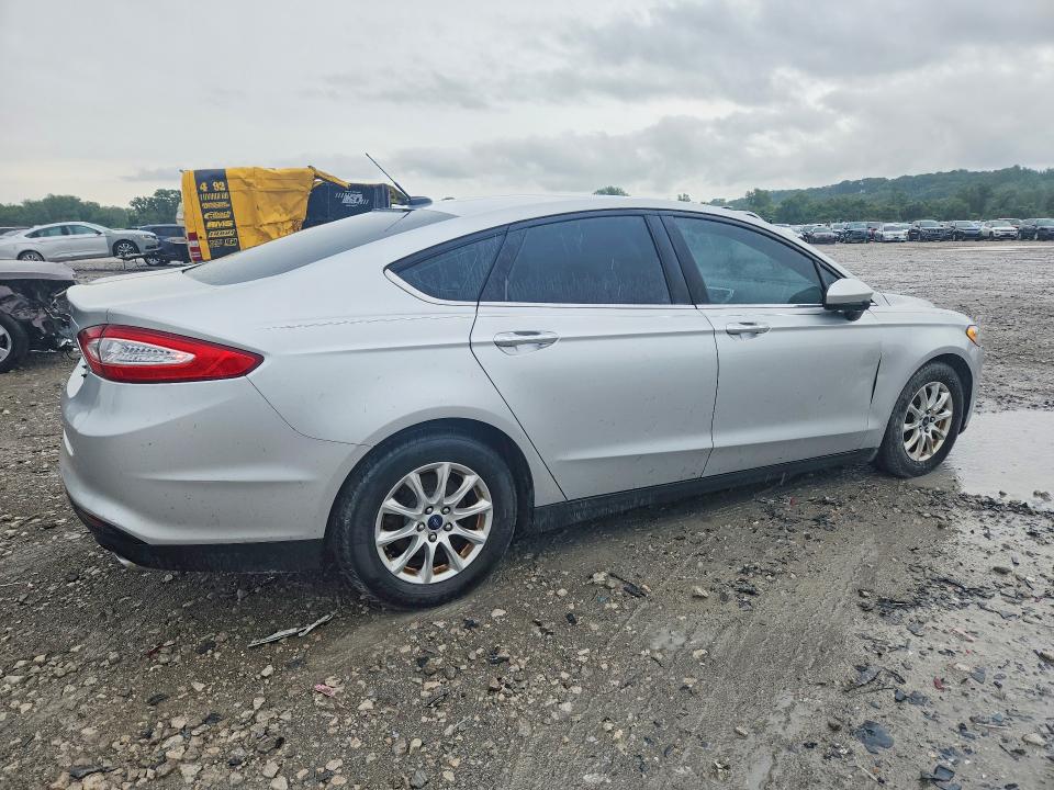 Фото 3 с аукциона – 2016 FORD FUSION с VIN 3FA6P0G76GR303230