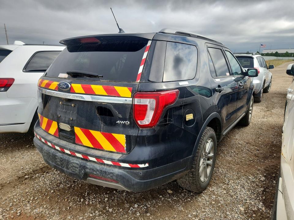 Photo 3 from auction – 2019 FORD EXPLORER with VIN 1FM5K8D84KGB49127