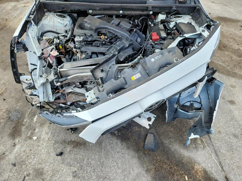 Foto 12 de la subasta – 2024 TOYOTA RAV4 con VIN 2T3P1RFVXRC433550