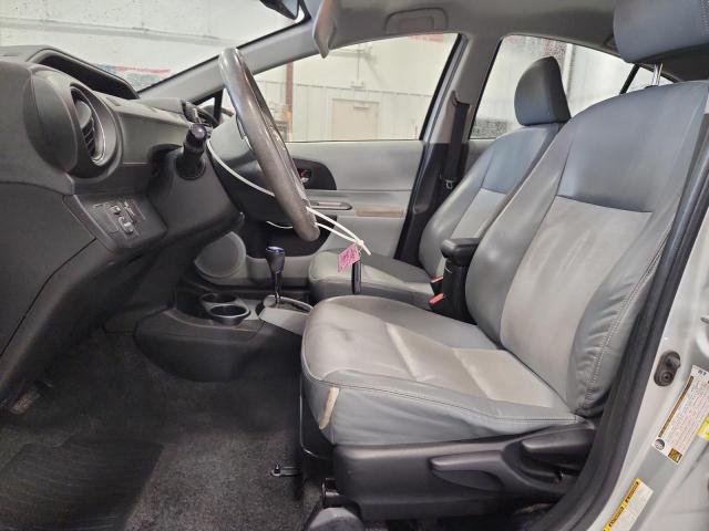 Photo 7 from auction – 2012 TOYOTA PRIUS C with VIN JTDKDTB32C1500875