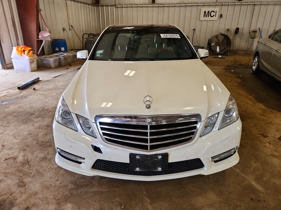 Photo 5 from auction – 2012 MERCEDES-BENZ E with VIN WDDHF8JB5CA613350