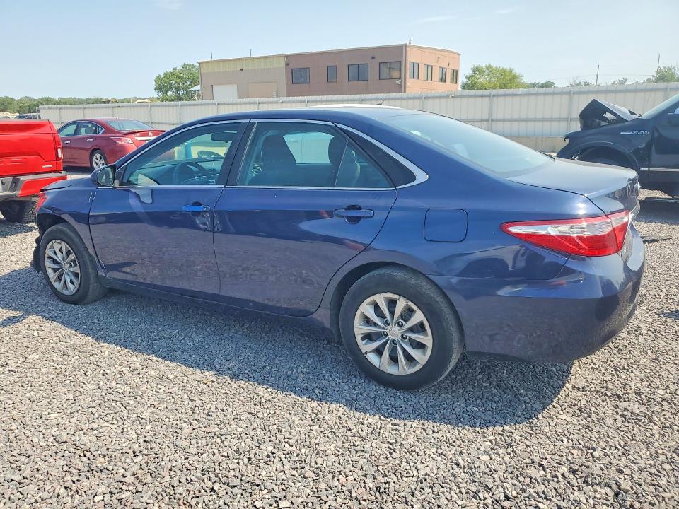 Photo 2 from auction – 2017 TOYOTA CAMRY with VIN 4T1BF1FK4HU706572