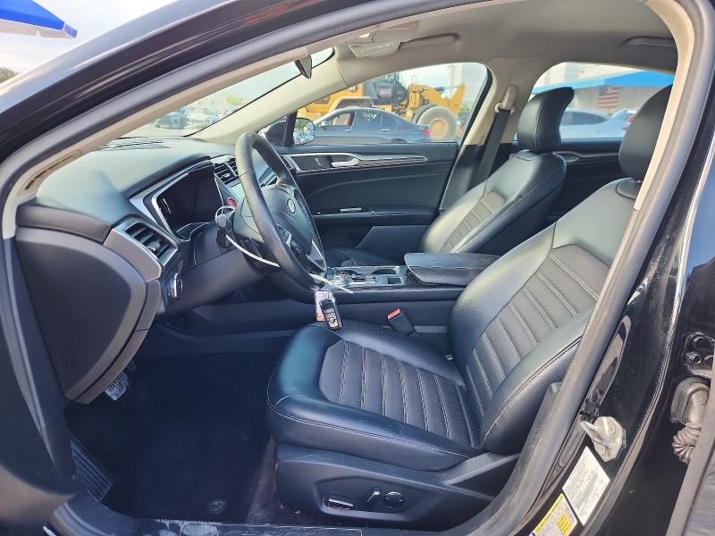 Photo 7 from auction – 2017 FORD FUSION with VIN 3FA6P0T95HR139719