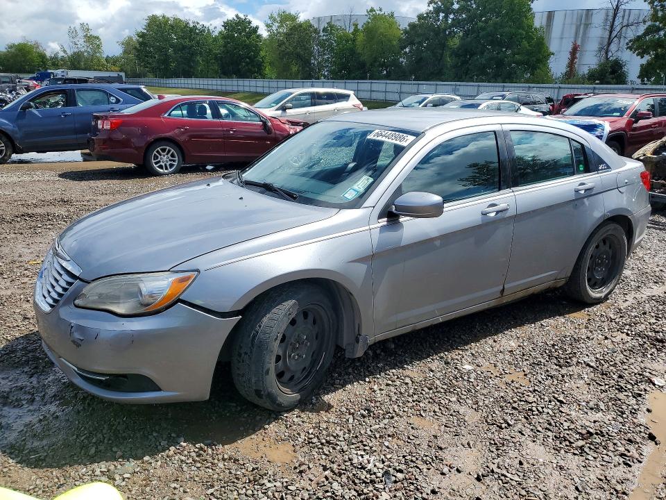 CHRYSLER 200 2013 with VIN 1C3CCBAB1DN686532 - Photo from auction