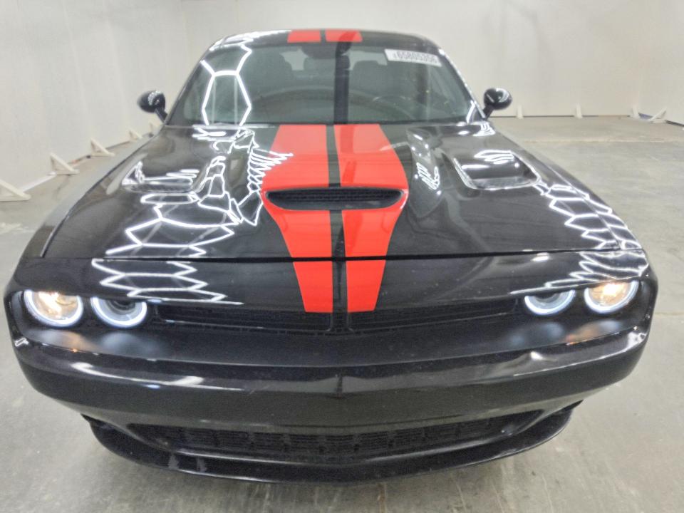 Photo 5 from auction – 2017 DODGE CHALLENGER with VIN 2C3CDZGG7HH589374