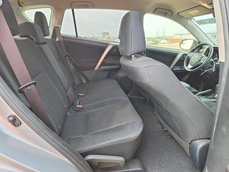 Photo 10 from auction – 2018 TOYOTA RAV4 with VIN JTMZFREV3JJ158343
