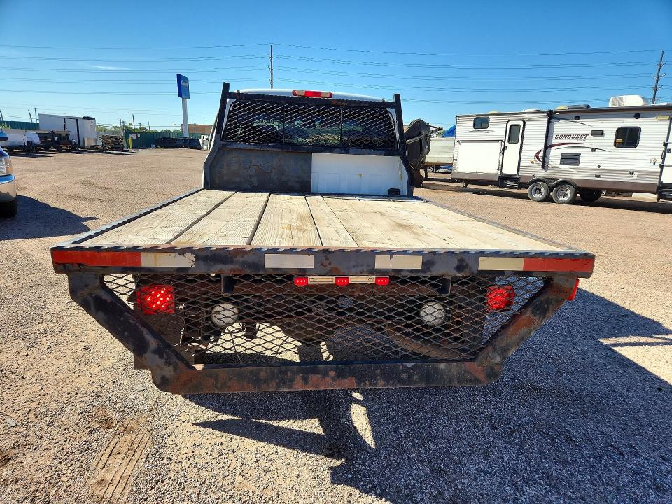 Photo 6 from auction – 2005 CHEVROLET SILVERADO with VIN 1GCHK29U45E111353