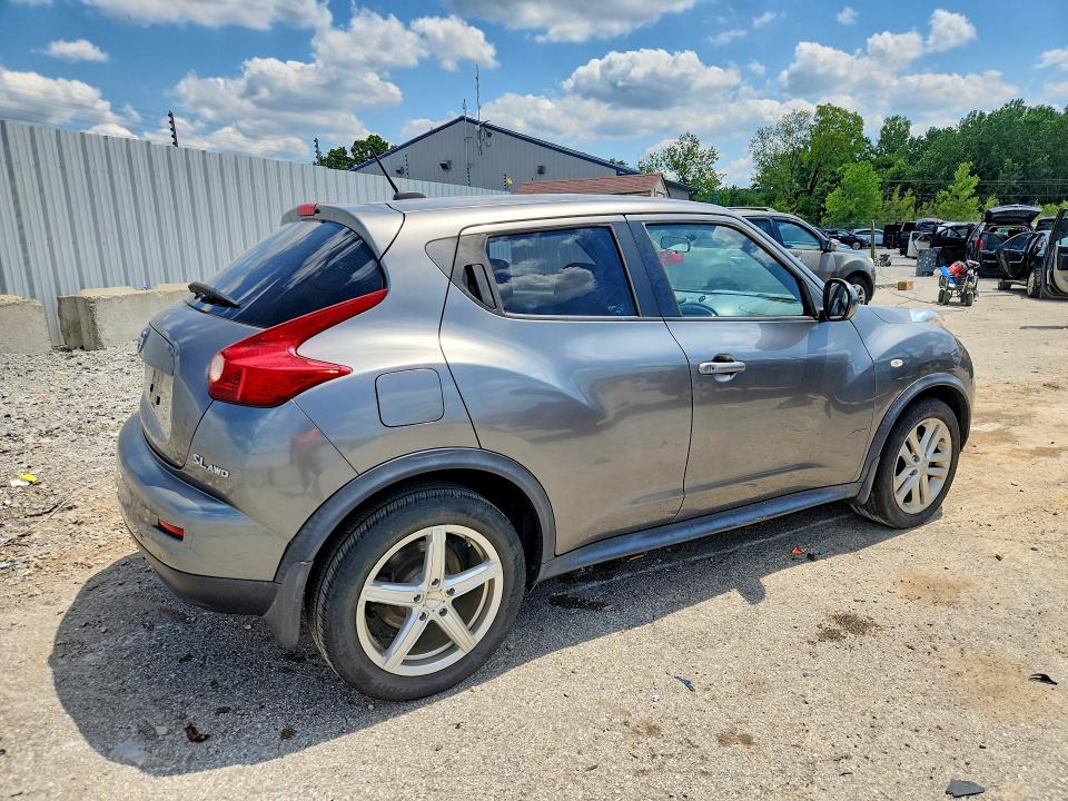 Photo 3 from auction – 2011 NISSAN JUKE with VIN JN8AF5MV6BT019907