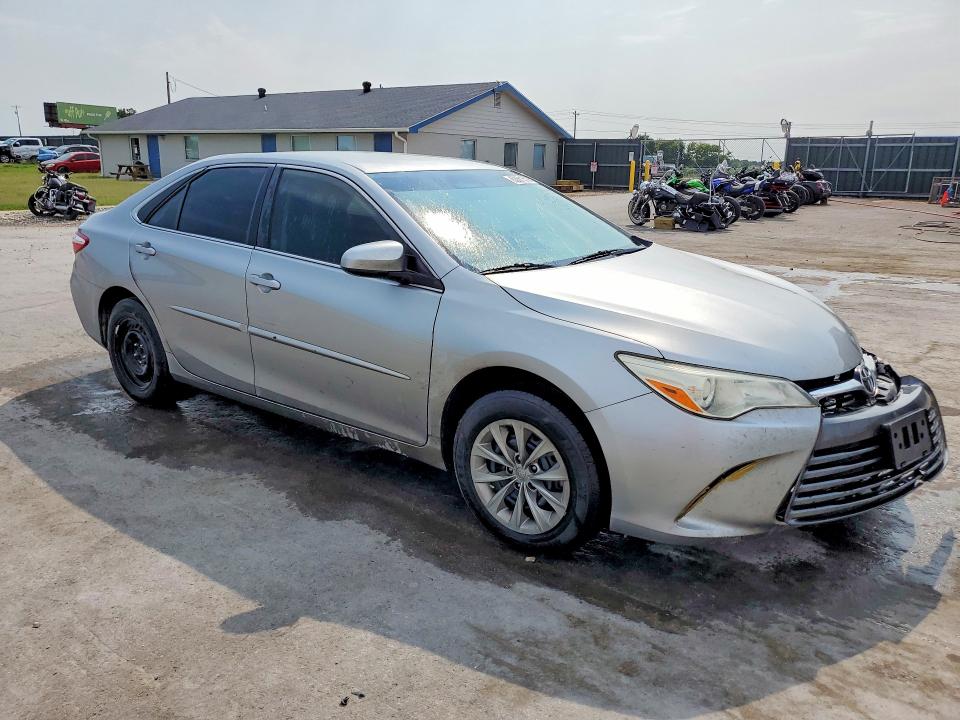 Photo 4 from auction – 2015 TOYOTA CAMRY with VIN 4T1BF1FK8FU066413
