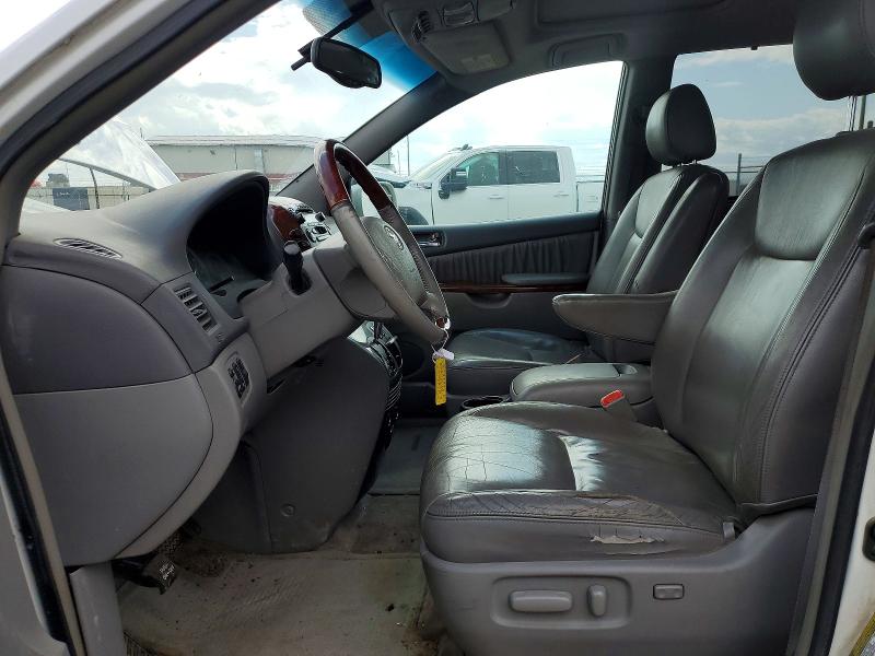 Photo 7 from auction – 2005 TOYOTA SIENNA with VIN 5TDBA22C45S042152