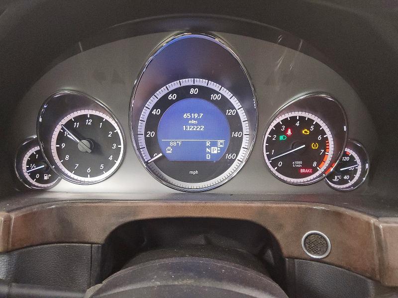 Photo 9 from auction – 2010 MERCEDES-BENZ E with VIN WDDHF5GBXAA084836
