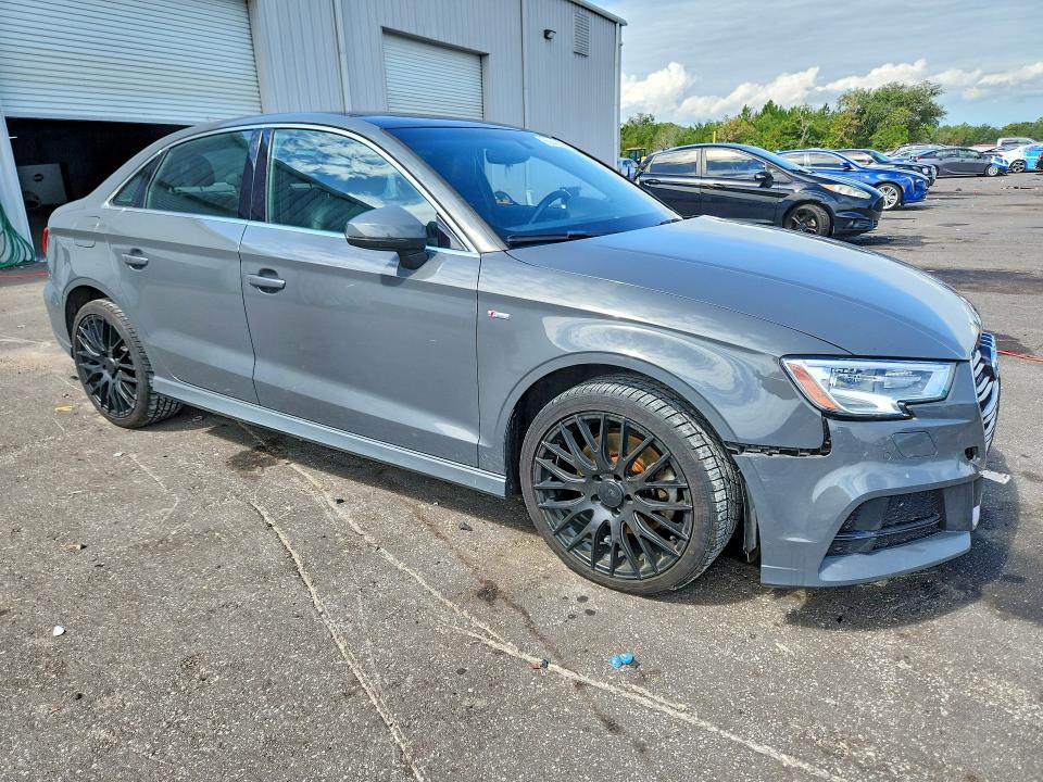 Photo 4 from auction – 2017 AUDI A3 with VIN WAUJ8GFF3H1067244