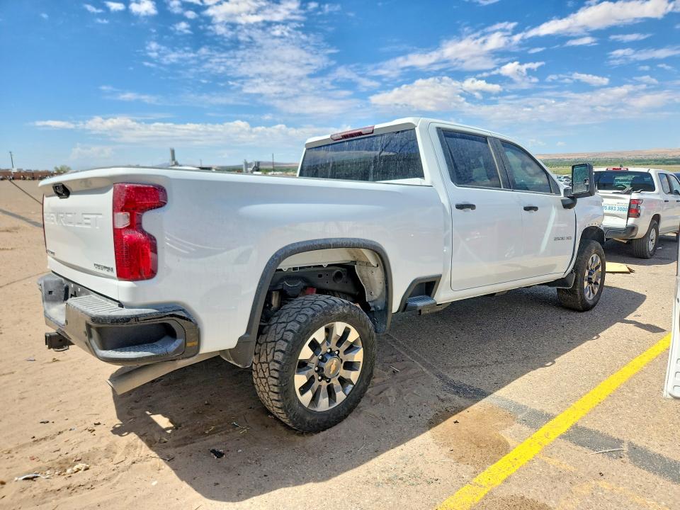 Photo 3 from auction – 2025 CHEVROLET SILVERADO with VIN 1GC4KME79SF366290
