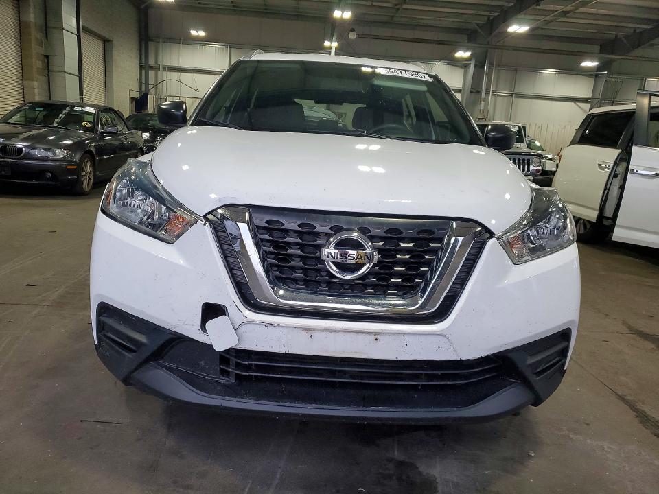 Photo 5 from auction – 2019 NISSAN KICKS with VIN 3N1CP5CU3KL503504